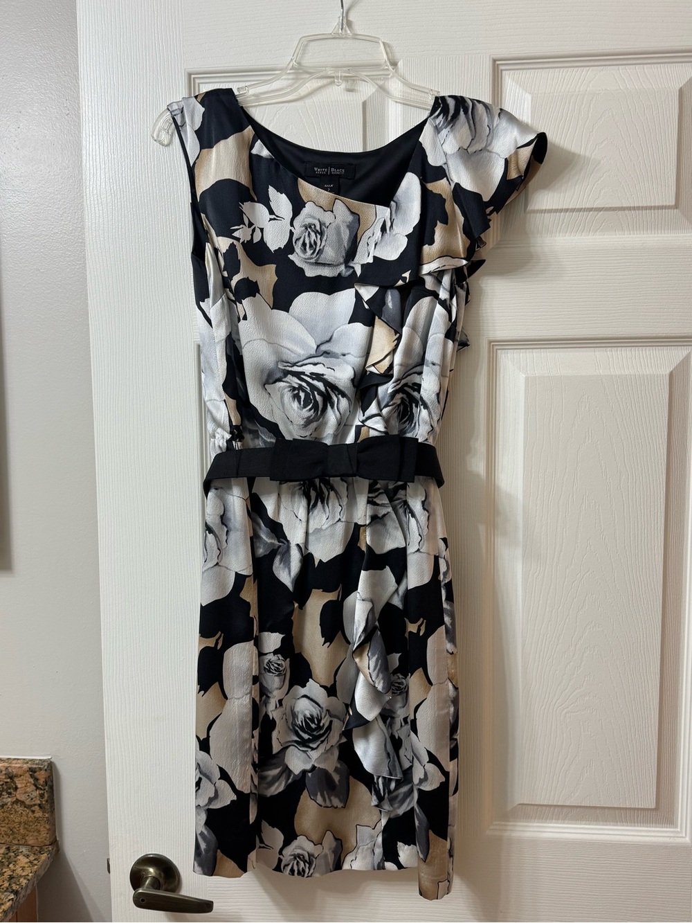 White House Black Market - Black & White Floral Belted Silk Dress